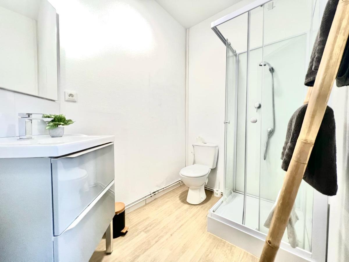 Apartamento Le Mélusine , à 50m de la gare de Poitiers Exterior foto